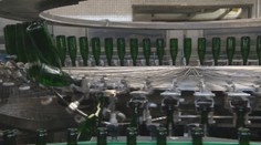 Poplatky za recykláciu skla išli hore o 500 percent. Nápoje budú drahšie