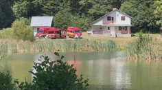 K rybníku prišiel s dvomi ženami a skočil do vody, hoci nevedel plávať. Viac sa nevynoril