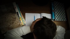 Má Aspergera a v ôsmom ročníku prepadol. „Chcel si siahnuť na život, zlyhala škola,“ tvrdí jeho matka