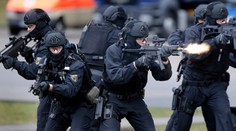 Polícia v Španielsku rozbila skupinu pašujúcu ľudí do Európy, zadržala 100 osôb