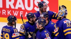 VIDEO: Švédsko kráča turnajom bez zaváhania. Triumfom nad Francúzskom si zabezpečilo prvenstvo v skupine