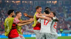 Mitrovič s Vlahovičom svoje splnili, ale ich obrat nestačil. Srbov tak v skupine opäť stopli Švajčiari