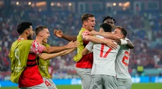 Mitrovič s Vlahovičom svoje splnili, ale ich obrat nestačil. Srbov tak v skupine opäť stopli Švajčiari