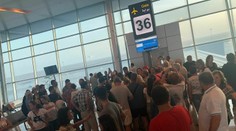 Približne 150 Slovákov, ktorí uviazli v Egypte, sa začne na Slovensko vracať v noci