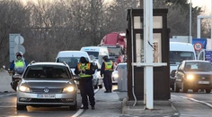 Taliansko sprísňuje opatrenia, pre obyvateľov týchto 13 krajín zatvára hranice