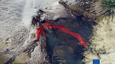 Dychberúce zábery na chrliacu európsku sopku. Lávu z Etny vidieť aj z vesmíru