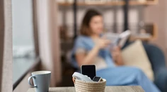 Na kvalitu spánku vplýva naša životospráva. Dopriať by sme si mali digitálny detox