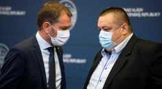 Napriek nákaze mnohí chodia medzi ľudí, varuje Mikas. Matovič naznačil ďalšie obmedzenia
