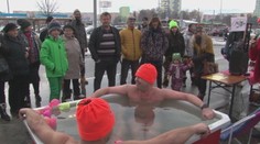 V Spišskej Novej Vsi rozdávali kapre zadarmo. Museli ste však splniť netradičnú úlohu