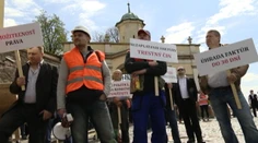 O veriteľov Váhostavu sa postará vláda. Podnikatelia dostanú menej