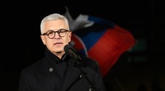 V Bratislave sa zhromaždili tisícky ľudí na podporu Ivana Korčoka