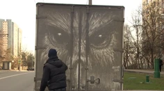 VIDEO: Moskovčan mení zaprášené autá na umelecké diela