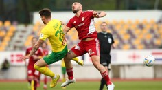 VIDEO: Trápenie Žiliny pokračuje. Šošoni v Banskej Bystrici neudržali vedenie a nevyhrali už päť duelov