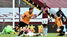 Wolverhampton zdolal Aston Villu a natiahol tak sériu bez prehry