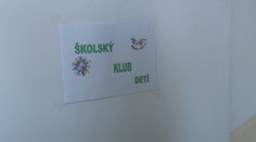 Nemajú ani vlastnú izbu a ich rodičia riešia, ako prežiť. Štát teraz ponúkol pomoc