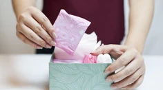 V Banskobystrickom kraji dávajú na školách zadarmo vložky a tampóny. Štát sa neplánuje inšpirovať