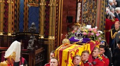 Mladý vojak (†18) strážil rakvu kráľovnej Alžbety II. O niekoľko dní ho našli mŕtveho