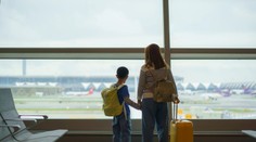 Dráma pri návrate z Turecka: Českým turistom oznámili, že deti nepustia do lietadla