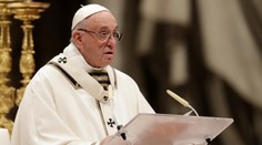 Pápež schválil zmenu znenia Otčenáša, vo vete o pokušení