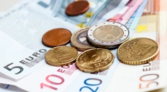 Vyššie platy dostane 229-tisíc zamestnancov