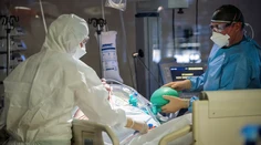 V Rusku už druhý deň v poradí evidujú rekordný denný počet úmrtí na covid
