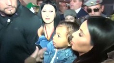 Kim Kardashian dostala od arménskeho kňaza poriadnu "facku"
