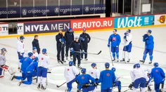 V slovenskom hokejovom tíme šarapatí covid. Účasť niektorých hráčov na ZOH je v ohrození