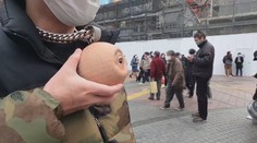 Moderné umenie nemá hranice. Mladík vyrába desivé doplnky, ktoré sú na nerozoznanie od ľudských častí