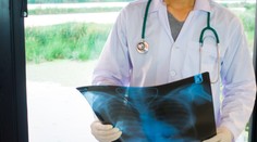 Slováci, ktorí potrebujú transplantáciu pľúc, budú ponovom chodiť do Česka