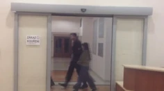Psychicky chorá útočníčka zo Žďáru je vo väzbe. Prečítajte si, koľko rokov jej hrozí