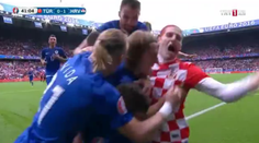 Kto je tu navyše? Neuvedomili si to najskôr ani futbalisti