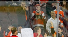 VIDEO: Bojuje s chorobou, z poslednej strely v kariére skóroval a skončil