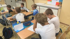 Žiakom sa začali letné prázdniny, v auguste budú môcť navštevovať letné školy