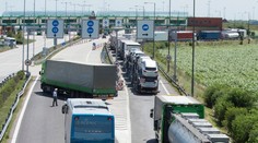 Polícia uzatvára malé hraničné priechody, veľké zostávajú otvorené. Pozrite si kompletný zoznam