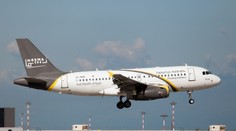 Dramatický let z Egypta. Počas riadenia zomrel pilot, lietadlo muselo núdzovo pristáť