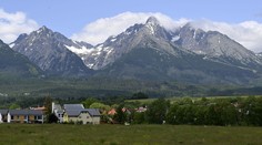 Turisti pozor. Vo vysokých polohách Tatier platí mierne lavínové nebezpečenstvo