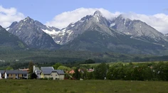 Turisti pozor. Vo vysokých polohách Tatier platí mierne lavínové nebezpečenstvo