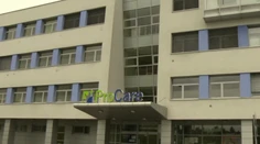 Ľudia sa sťažujú, že musia platiť u lekára. Skúmali sme, ako to reálne funguje