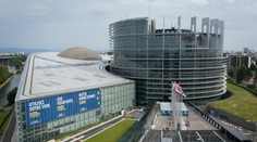 Volebná účasť v EÚ dosiahla 51 percent, nižšia ako na Slovensku bola iba v štyroch krajinách