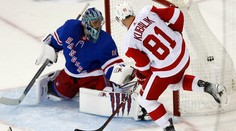 Columbus zastavil víťazné ťaženie Oilers, Halák na striedačke