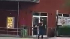 Autentické video z Mníchova: Muž začal strieľať z ničoho nič do ľudí
