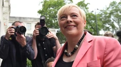 Eagleová odstúpila zo súboja o post šéfa labouristov