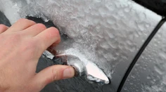Nový týždeň skomplikuje mráz a sneženie. Pozor na poľadovicu