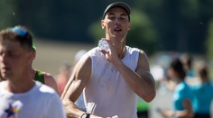 VIDEO: Na ochutnávku Tour de France priši aj Hamšík s Chárom. Hokejista tvrdo spadol