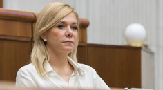 Bašternáka vyšetrujú v ďalších troch veciach, potvrdila to ministerka vnútra
