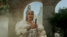 Z Bielej čarodejnice z Fantaghiro je hviezda Búrlivého vína!