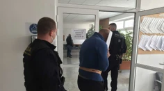 Súd v Trenčíne rozhodoval o väzbe pre štvoricu mužov. Prípad môže súvisieť s útokmi na Charlie Hebdo