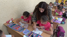 Vychovávateľky sú nahnevané a sklamané. To, čo im roky sľubujú, nateraz škrtli