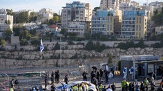 VIDEO: Hamas udrel v Jeruzaleme. Streľba na zastávke má najmenej tri obete, útočníkov zneškodnili