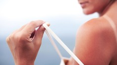 Spálili ste sa na slnku? Prinášame vám tipy na rýchle ošetrenie a upokojenie pokožky